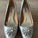 Badgley Mischka  Silver Metallic Leather Crystal Embellished Heels Size: 8 Photo 2