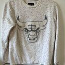 Nba Vintage Chicago Bulls Sweatshirt Women's Medium White Gray Dotted Soft  Photo 0