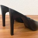 DKNY DNKY Arleen Black Textured Faux Leather Gold Embellished Slip On High Heels 10M Photo 2