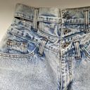 Bermuda Vintage Steel 90s cut-out high waist acid wash  jean shorts, size 7 Photo 3