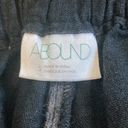 Abound Black  linen blend loose shorts in size small Photo 2