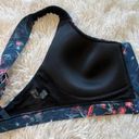 Sweaty Betty  Circuit Zip-up Sports Bra In Blue Mystical Floral Print Size M Photo 4