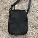 Lululemon Easy Access Crossbody Bag 1.5L Photo 2