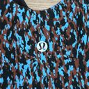 Lululemon  Align Crop Tank Top Leopard Camo Blue Nile Multi Size 6 Photo 3