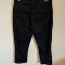 Levi’s Signature  Faded Black Modern Cuffed Capris Photo 4