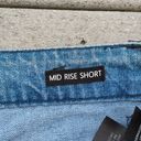 Max jeans  Medium Wash Mid Rise Denim Shorts Photo 5