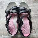 Baretraps  Strappy Comfort Arch Support Wedge Black Pink Hook Loop Sandal Size 7 Photo 15