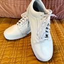 Vans  White Leather Old Skool Sneakers, Size Women: 8.5, Men 7 Photo 3