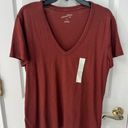 Universal Threads Red-Brown V Neck Photo 0