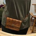 Vintage Tooled Leather purse Tan Photo 14