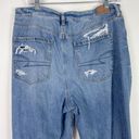 American Eagle  Distressed Mom Jeans Medium Wash Plus Size 16 EUC Photo 9