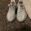 Adidas Yeezy 350 Cloud Photo 1