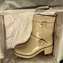 Bandolino NWT  Gilbert Moto Boot, natural color, Size 8.5 Photo 2