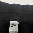 Nike sweatpants Photo 3