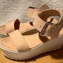 Suede nude platforms Size 5 Photo 0