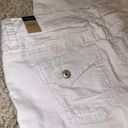 Maurice's  White Denim Jean Capris Photo 4