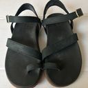 Chacos Chaco Tulip Toe Loop Sandal Black Leather Womens size 6 Photo 0