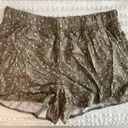 Thread and Supply  Brown Paisley Shorts Size Medium NWT Photo 0