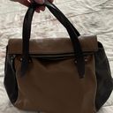 Vera Pelle Leather Tan & Brown Colorblock Shoulder Bag Handbag, size 14x14x4 Made in Italy Photo 3