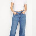 Good American 90’s Relaxed Jeans Photo 6