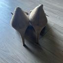 Penny Loves Kenny Unveiling Elegance: Women's Used Heel Pumps - Size 10 Photo 3