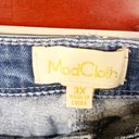 Modcloth  Plus Size 3X Light Wash Distressed Ripped Straight Leg Jeans Photo 3