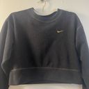 Nike  Essentials Black Fleece Pullover Womens Small Cropped Sweatshirt Crewneck Photo 10