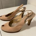 Isaac Mizrahi  tan peep toe heels — size 9.5 Photo 2