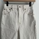 Abercrombie & Fitch Ultra High Rise 90s Straight Jean Photo 8