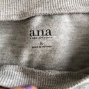 a.n.a  Gray Cropped Floral Embroidered Puff Sleeve Sweater Photo 3