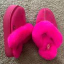 UGG Pink Slippers Photo 0