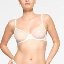 SKIMS 🆕 NWT  Ultra Fine Mesh Underwire Scoop Bra Marble Color White Sheer 30B Photo 0