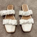 Beachy Flat Sandals White Size 7 Photo 0