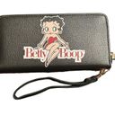 Betty Boop  Black and White Zippy Wristlet Wallet Photo 7