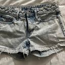 Gap 1969 Slim Cut Off Denim Shorts Size  26 / 2/4 Photo 0