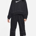 Nike  Sweatshirt Women's Size XS Black Dri Fit Oversized Crop Pullover Crew Neck Photo 3