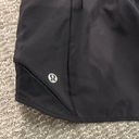 Lululemon Hotty Hot Short 2.5” Photo 2