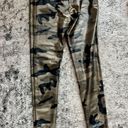 Koral Camo Leggings Photo 0