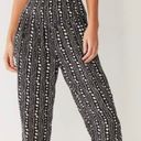 Urban Outfitters Cropped Pants Photo 0