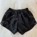 Lululemon Hotty Hot Low-Rise Short 4” Photo 2