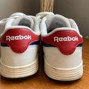 Reebok Sneakers Photo 3
