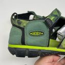 Keen  waterproof women size 7 shoes green sandals Photo 7