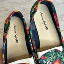 American Eagle  floral colorful ladies flats slip on shoes size 9 Photo 7