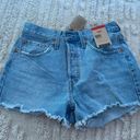 Levi’s 501 Shorts Photo 0