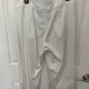 Bill Blass size 12 cream colored Capri pants Photo 1