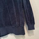 Liz Claiborne Vintage  Sport Petite Velour navy long sleeve sweatshirt size M Photo 3