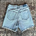 Abercrombie & Fitch High Rise Dad Shorts in Light Wash - 26 Photo 8