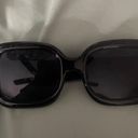 Aerie Sunglasses Photo 0