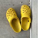 Crocs Yellow Photo 0