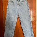 BDG Jeans Photo 3